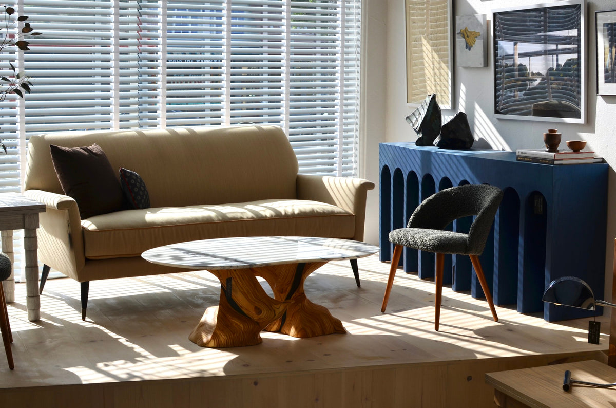 Jolly Sofa 72"