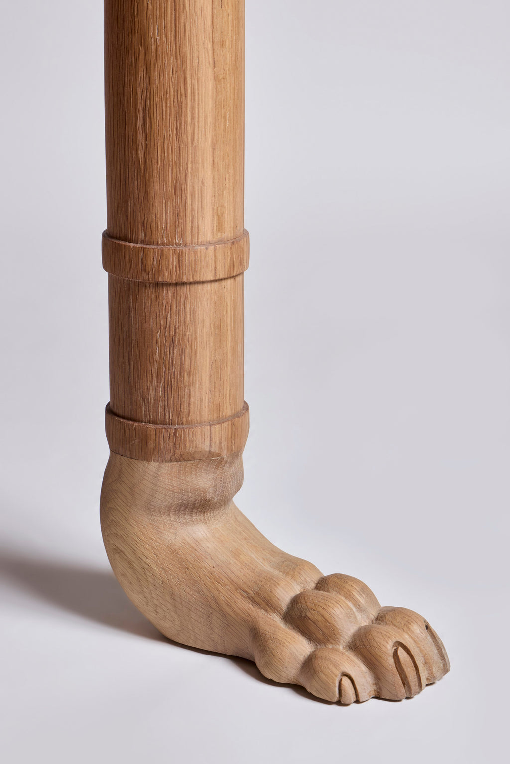 Lupa Console 60", Light-Fumed Oak