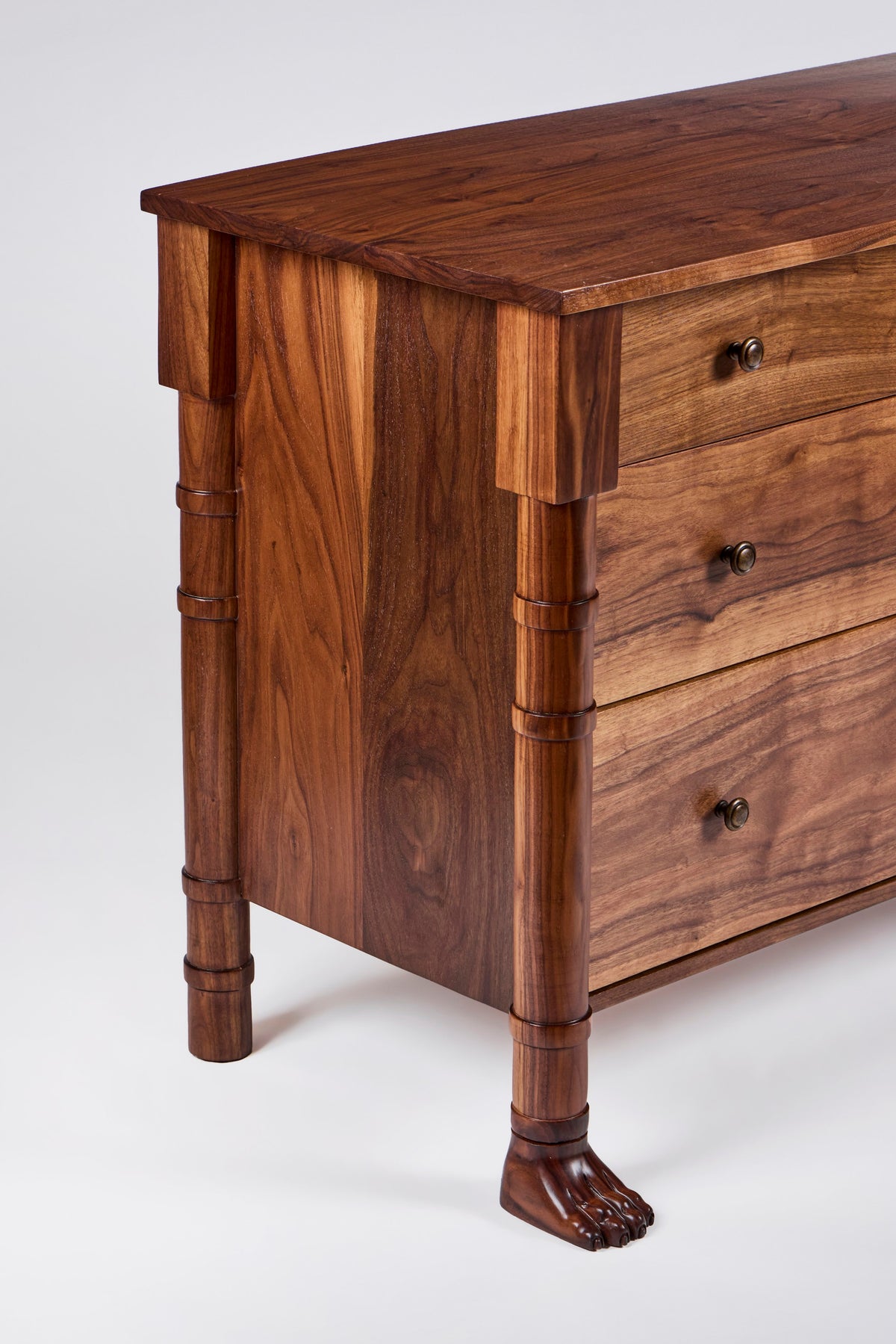 Lupa Dresser 72", Walnut
