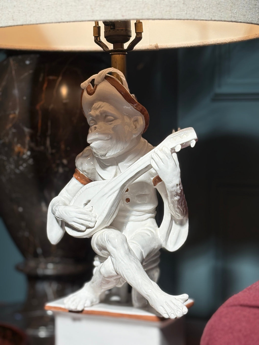 Bard Monkey Lamp