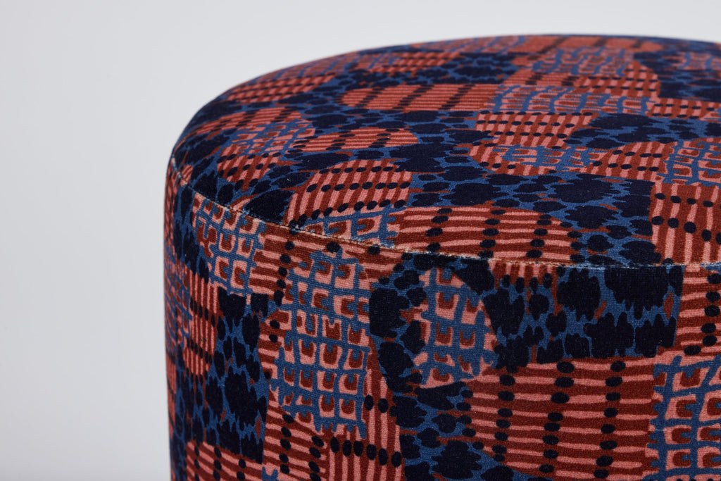 Lupa Ottoman 17"