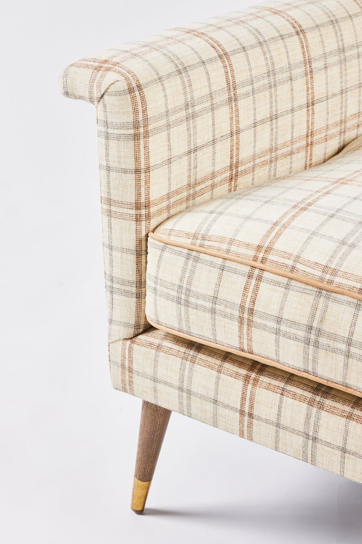 Jolly Club Chair