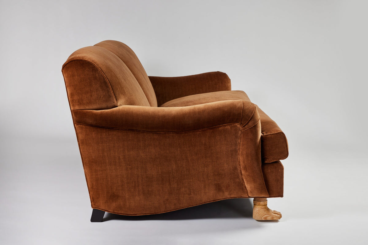 Lupa Sofa 84"