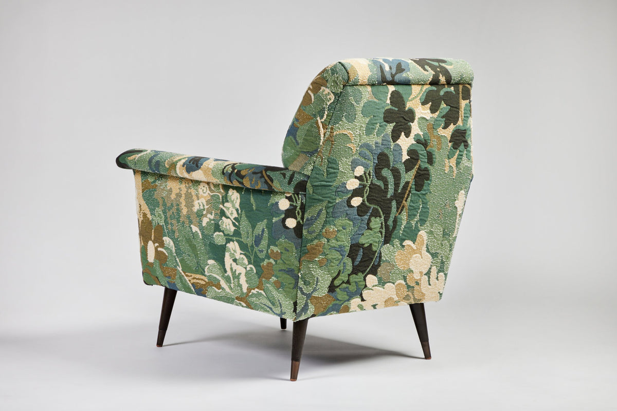 Jolly Club Chair