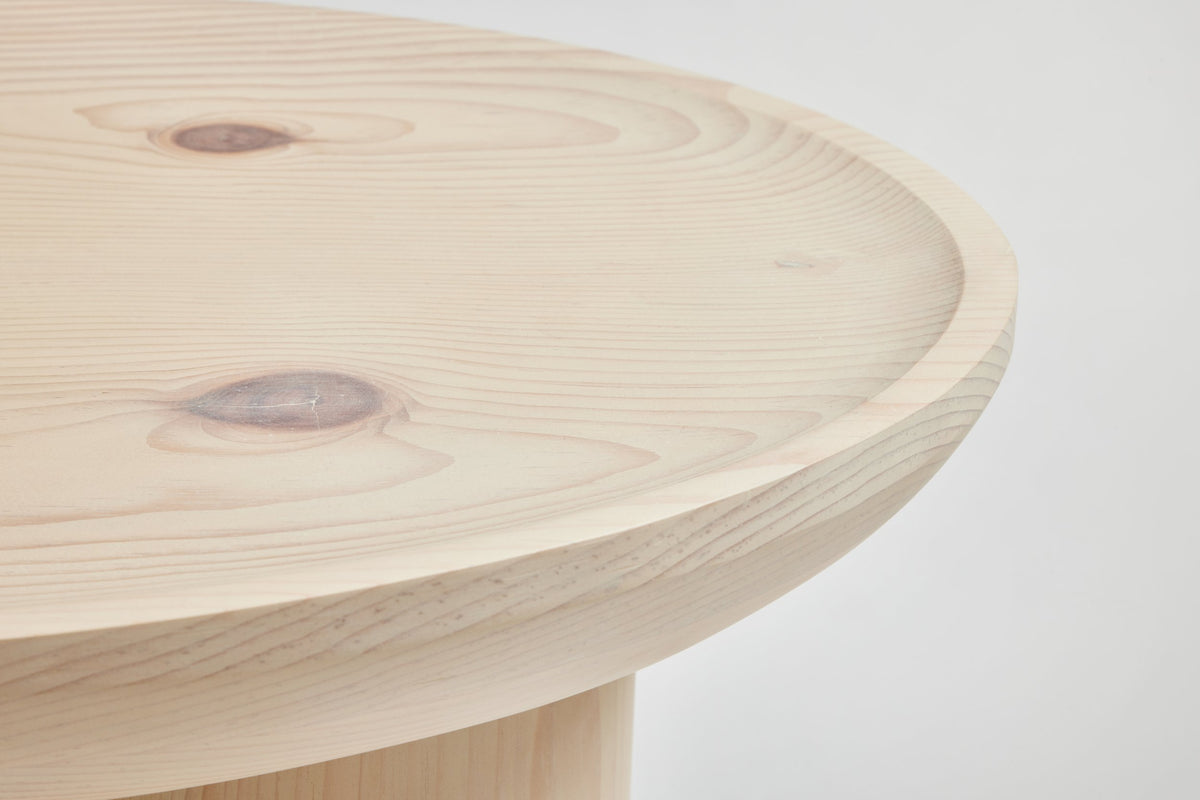Findley Oval Tall Side Table in Lacquer
