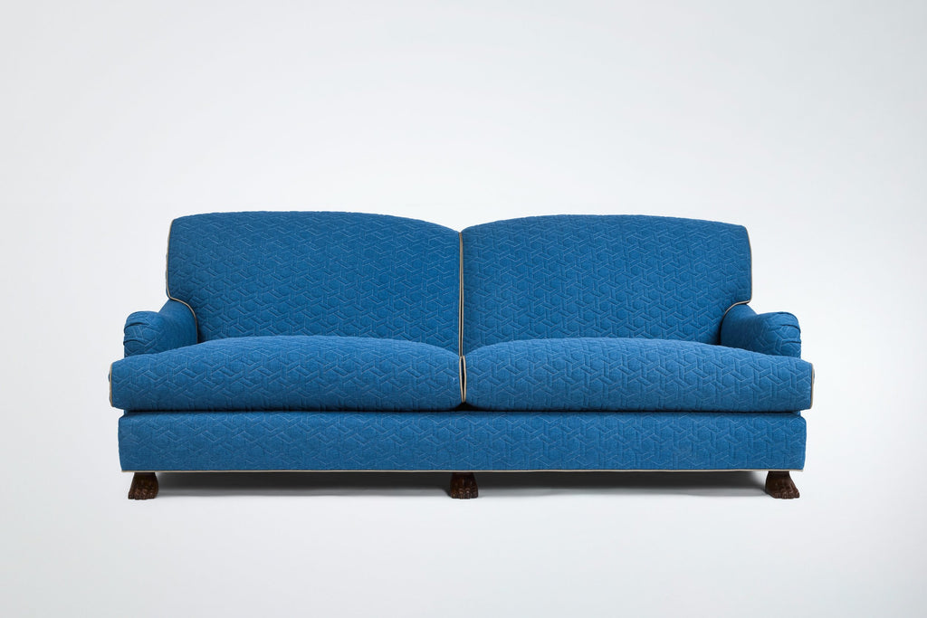 Lupa Sofa 84"